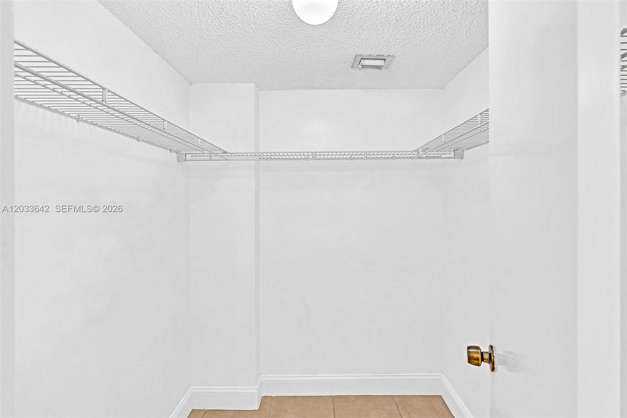 9410 Tangerine Pl , Unit 105, Davie, FL 33324 Photo