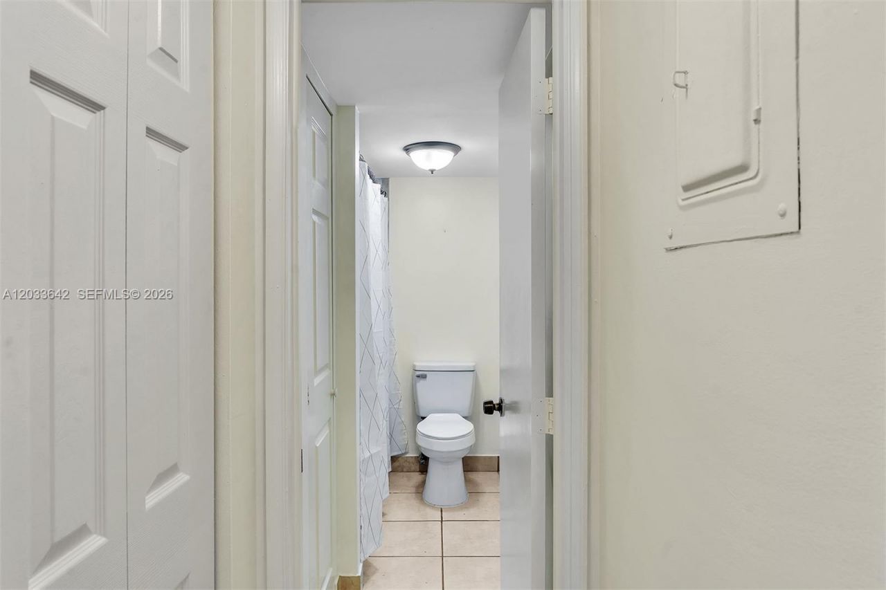 9410 Tangerine Pl , Unit 105, Davie, FL 33324 Photo