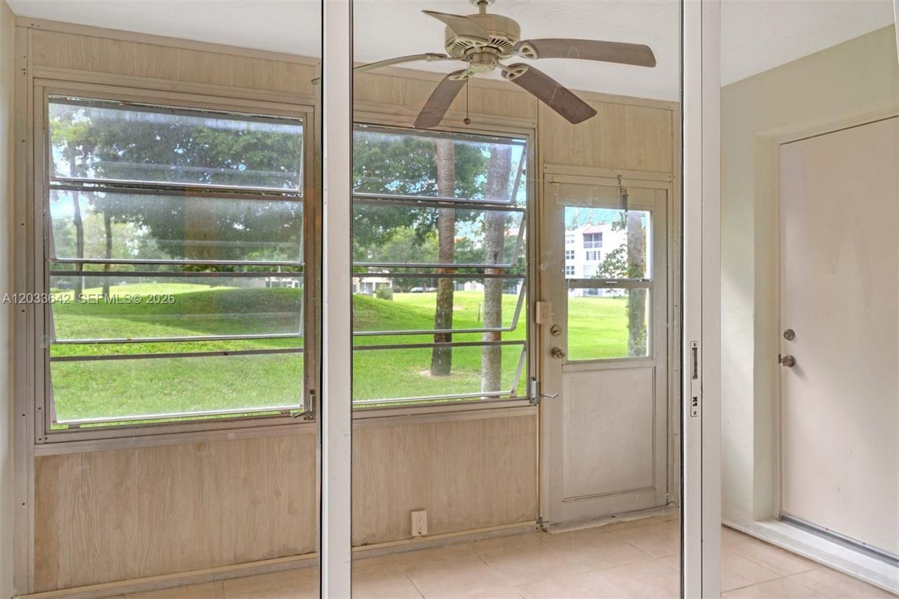 9410 Tangerine Pl , Unit 105, Davie, FL 33324 Photo