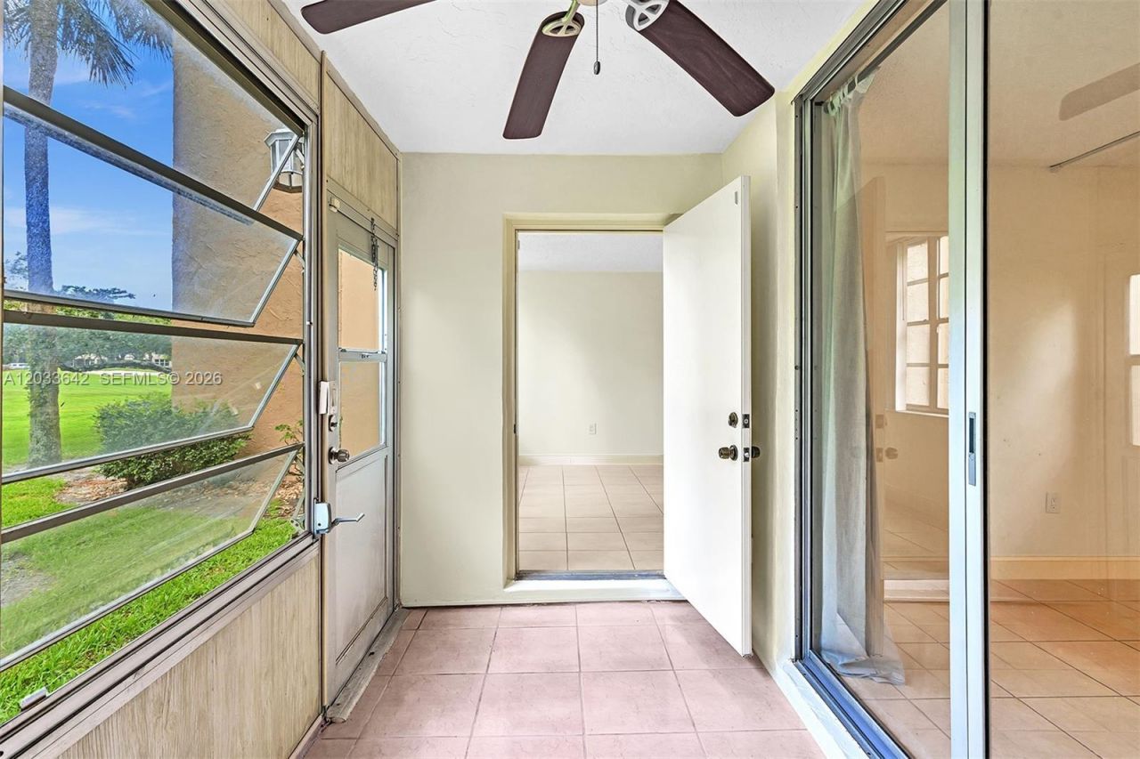 9410 Tangerine Pl , Unit 105, Davie, FL 33324 Photo