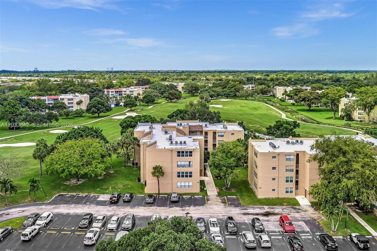9410 Tangerine Pl , Unit 105, Davie, FL 33324 Photo