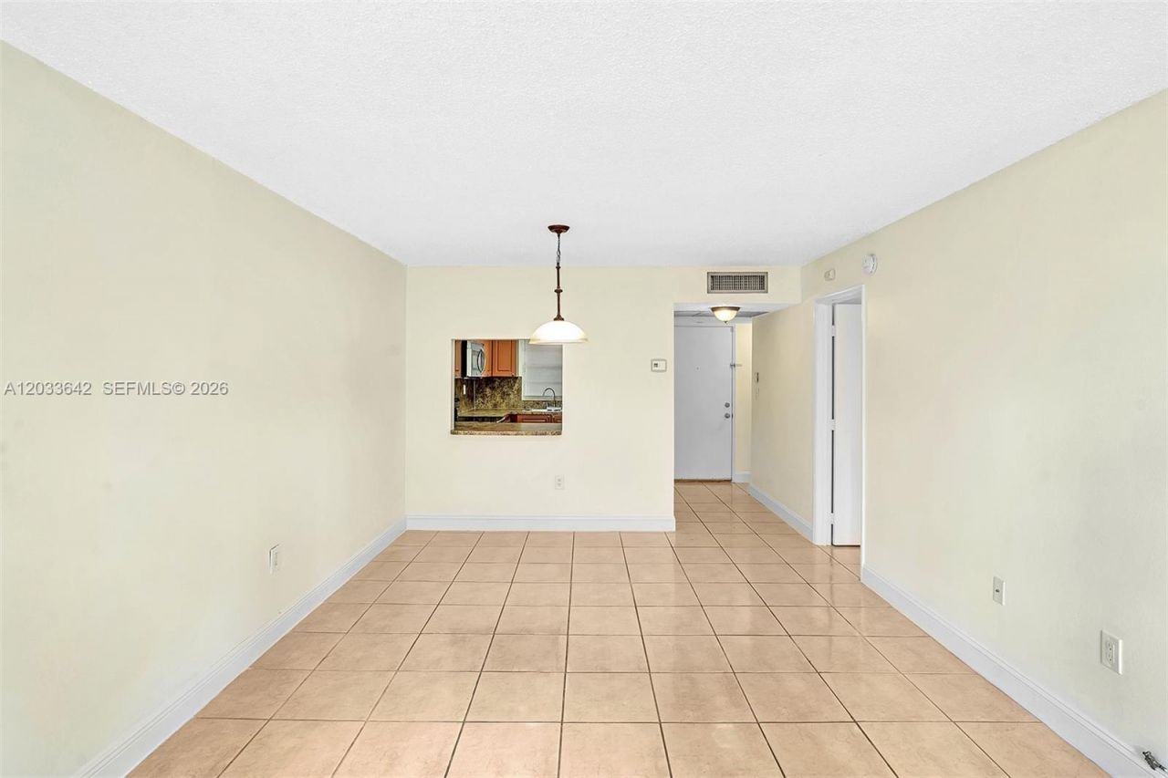 9410 Tangerine Pl , Unit 105, Davie, FL 33324 Photo