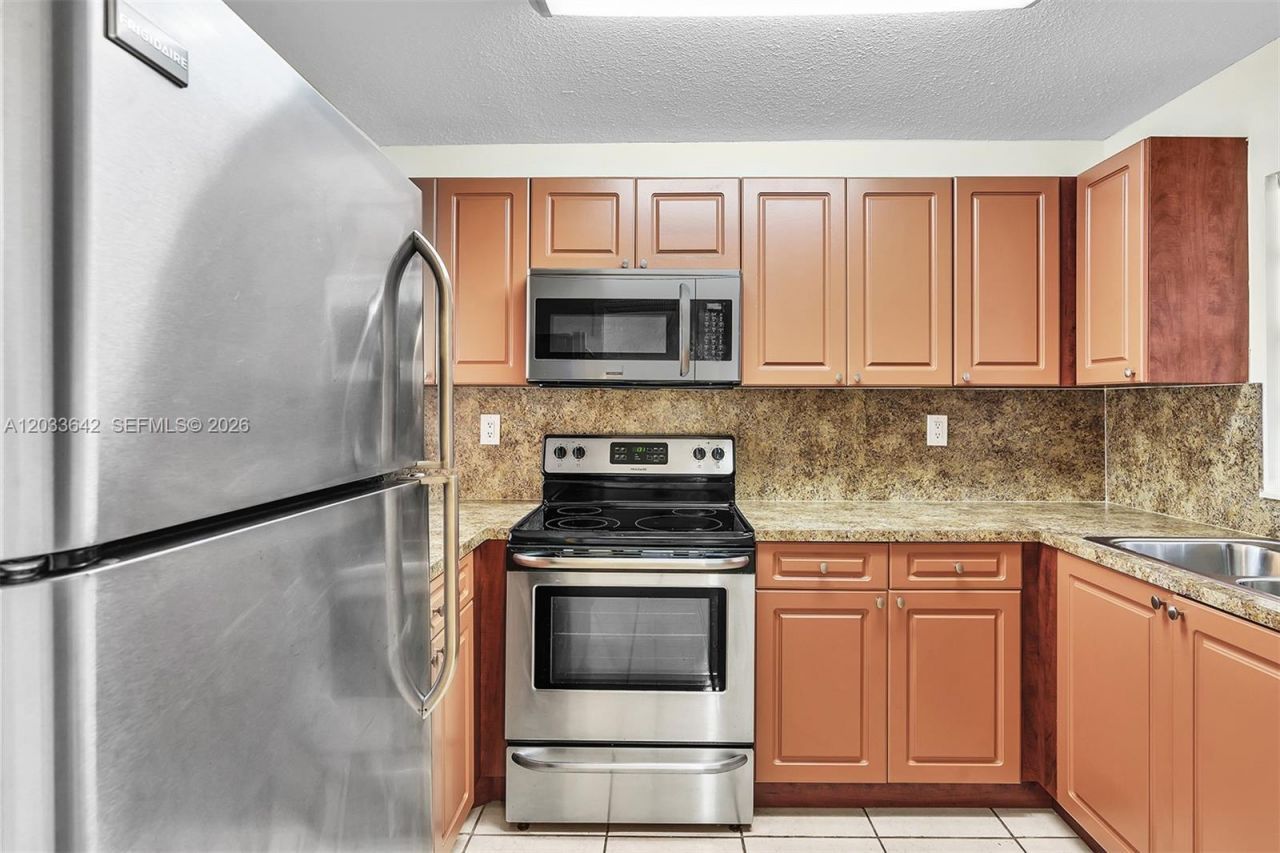 9410 Tangerine Pl , Unit 105, Davie, FL 33324 Photo