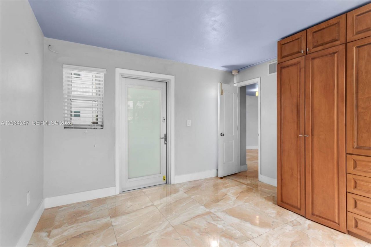 1820 James Ave , Unit 2F, Miami Beach, FL 33139 Photo