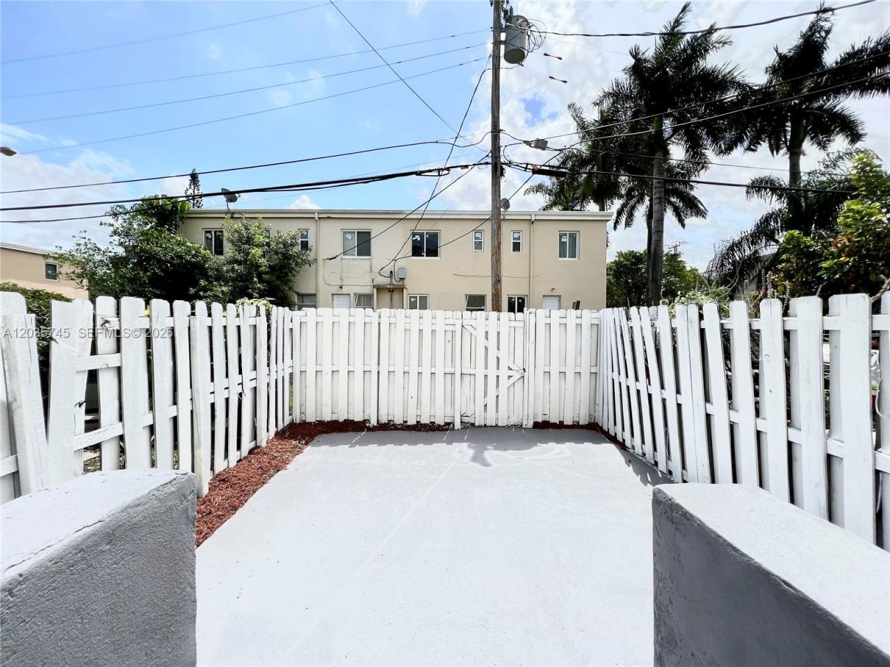 444 NW 84th St, Unit 444, Miami, FL 33150 Photo