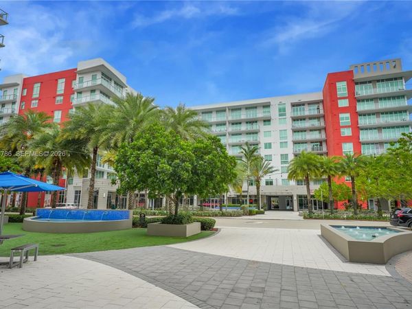 7751 NW 107th Ave , Unit 701, Doral, FL 33178
