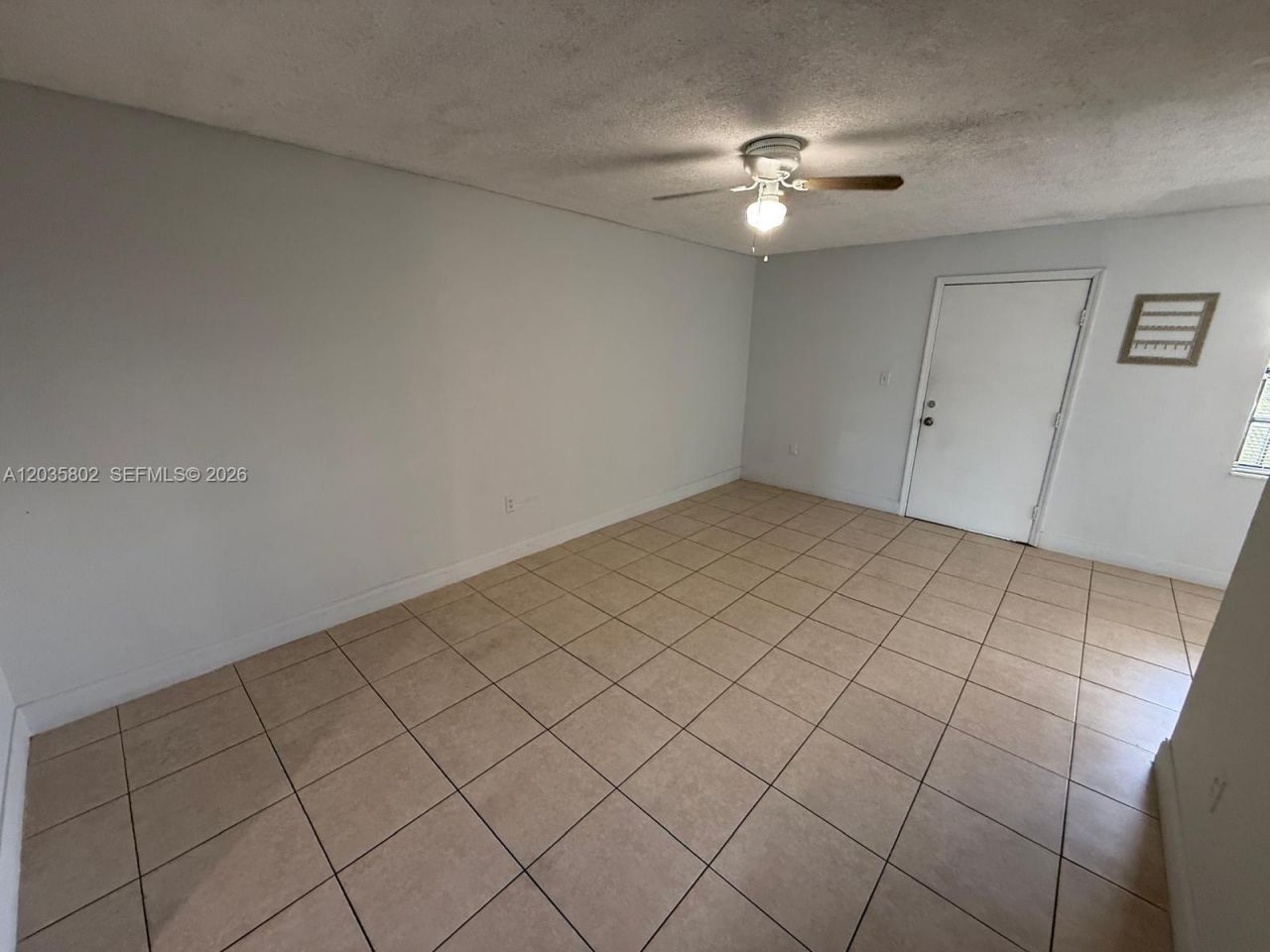 6675 W 4th Ave, Unit 402, Hialeah, FL 33012 Photo