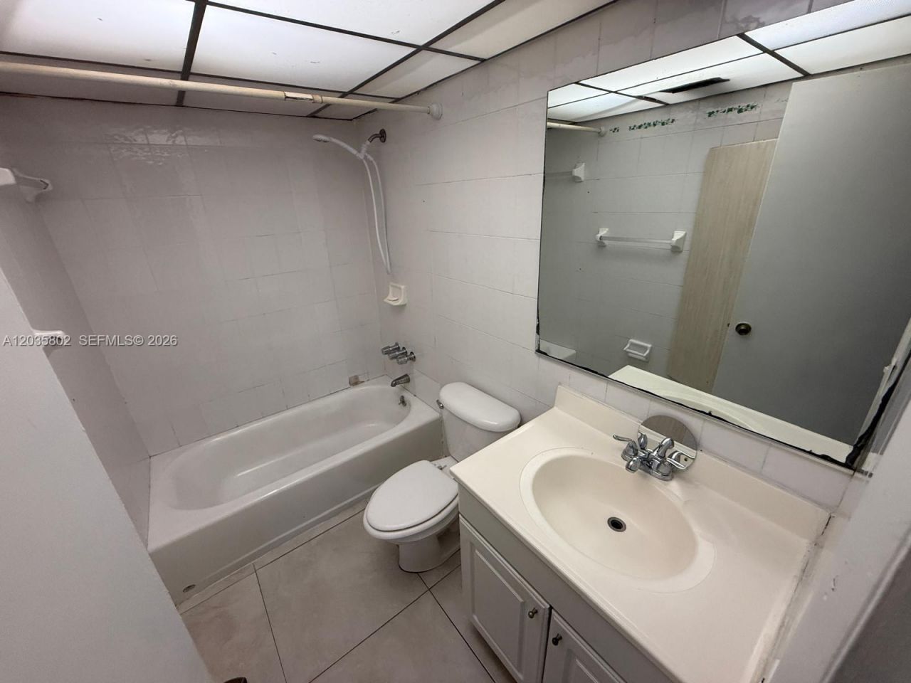 6675 W 4th Ave, Unit 402, Hialeah, FL 33012 Photo