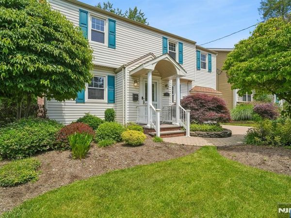 288 Wales Avenue, RIVER EDGE, NJ 07661