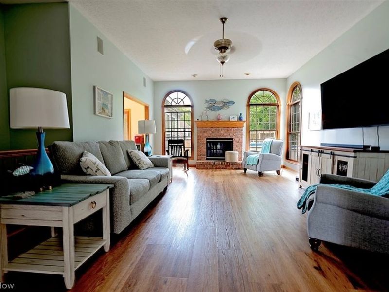 113 Barrington Court, Elyria, OH 44035 Photo 4