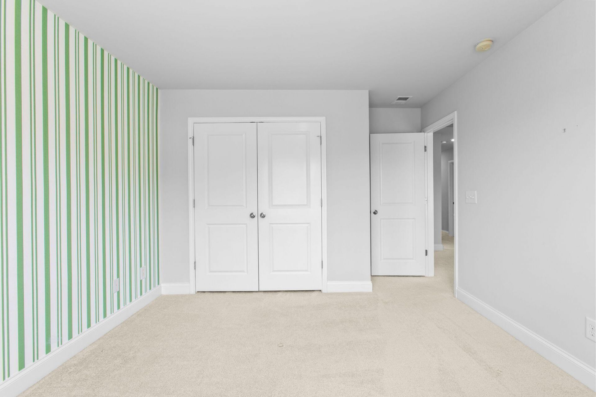 125 Lindera Preserve Boulevard Photo 34