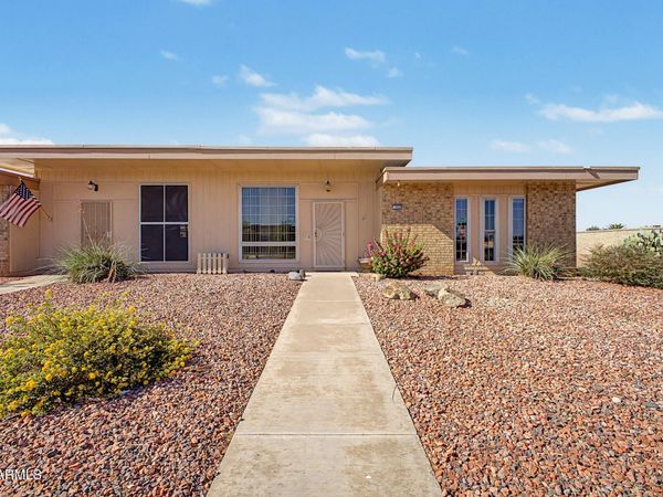 9902 W CEDAR Drive, Sun City, AZ 85351