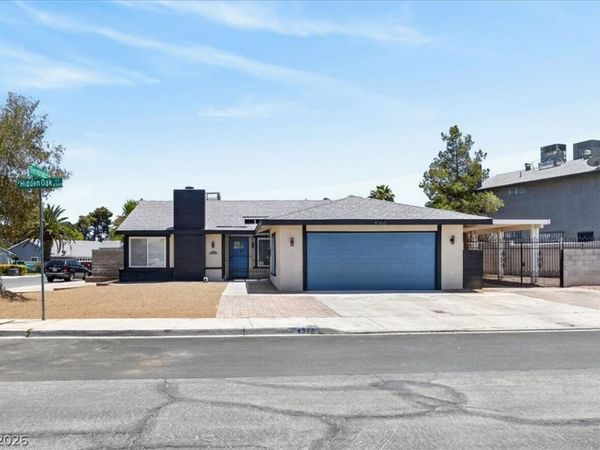 4366 Hidden Oak Court , Las Vegas, NV 89103