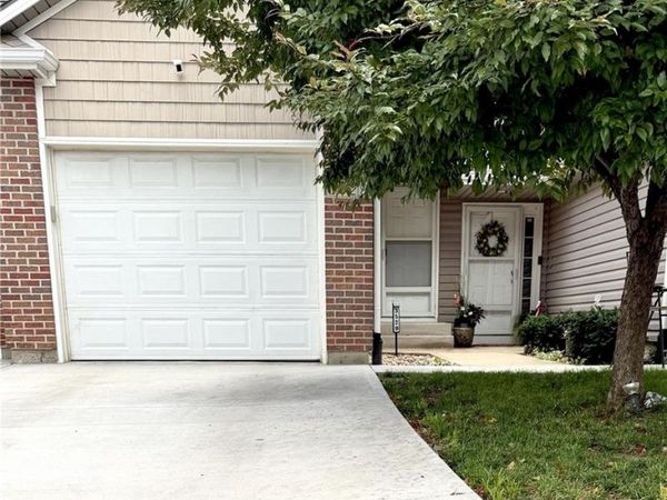 3529 NE Austin Drive, Lee's Summit, MO 64064