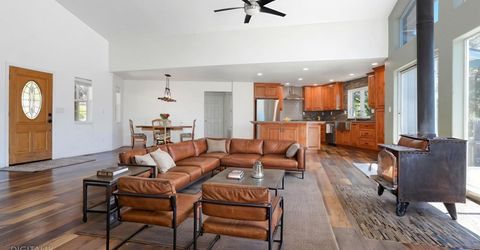 5250 Merritt Ln, Placerville, CA 95667 Photo