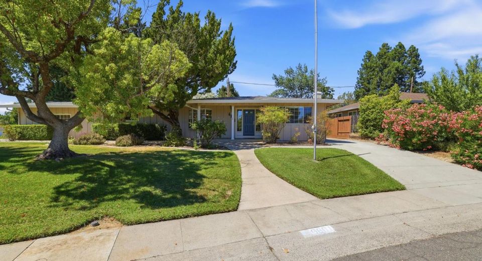 6801 Westmore Way, Carmichael, CA 95608 Photo