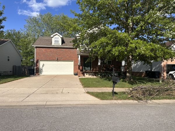 121 Vintage Cir , Hendersonville, TN 37075