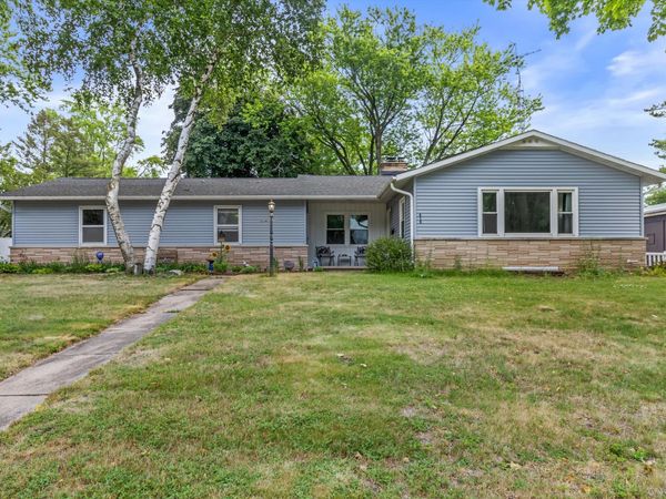 418 S Braun Ave, Jefferson, WI 53549