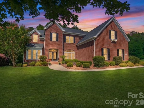 415 Five Leaf Lane, Waxhaw, NC 28173