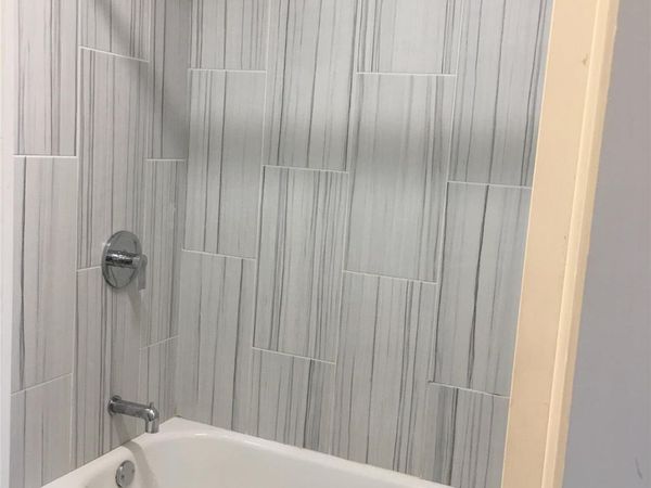 624 W 37th ST, Unit 201, Austin, TX 78705