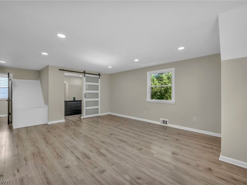 13510 Rockside Road, Garfield Heights, OH 44125 Photo 23