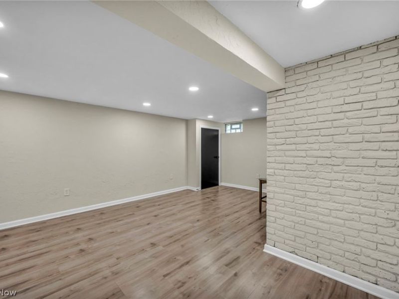 13510 Rockside Road, Garfield Heights, OH 44125 Photo 27