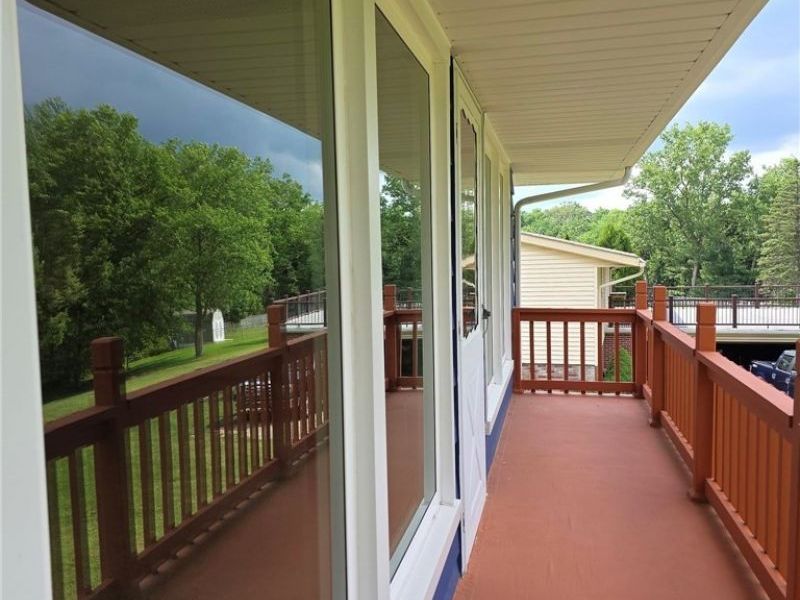 7623 Alan Parkway, Middleburg Heights, OH 44130 Photo 4