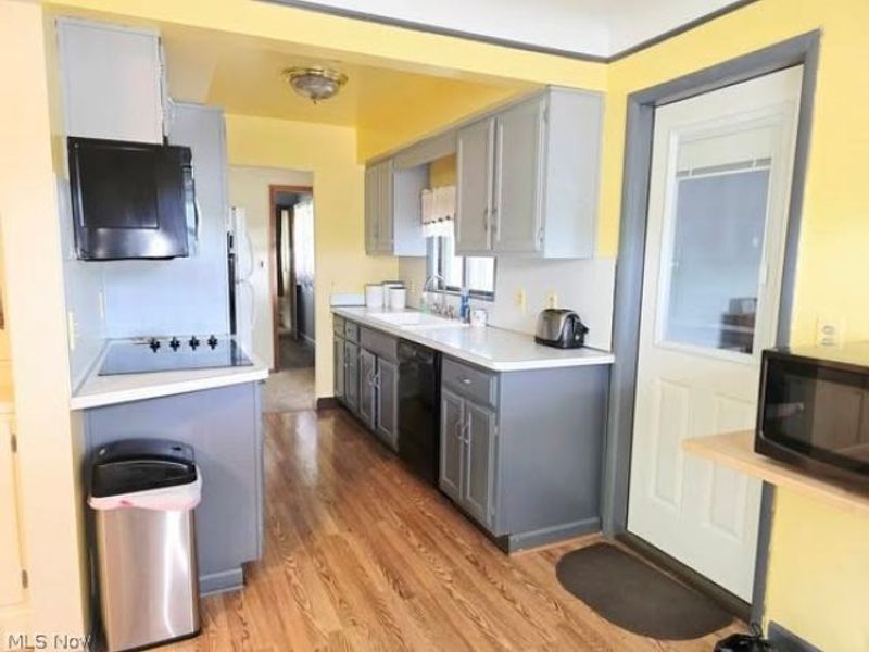 7623 Alan Parkway, Middleburg Heights, OH 44130 Photo 7