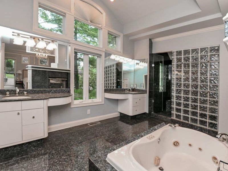 3 Cloister Court, Cincinnati, OH 45208 Photo 21