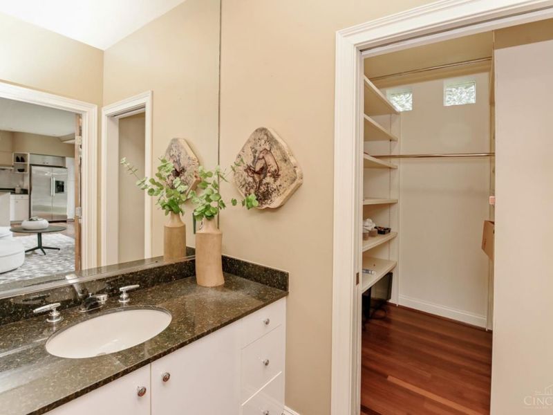 3 Cloister Court, Cincinnati, OH 45208 Photo 32
