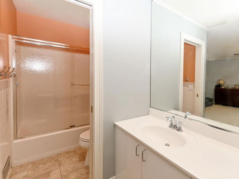 3 Cloister Court, Cincinnati, OH 45208 Photo 45