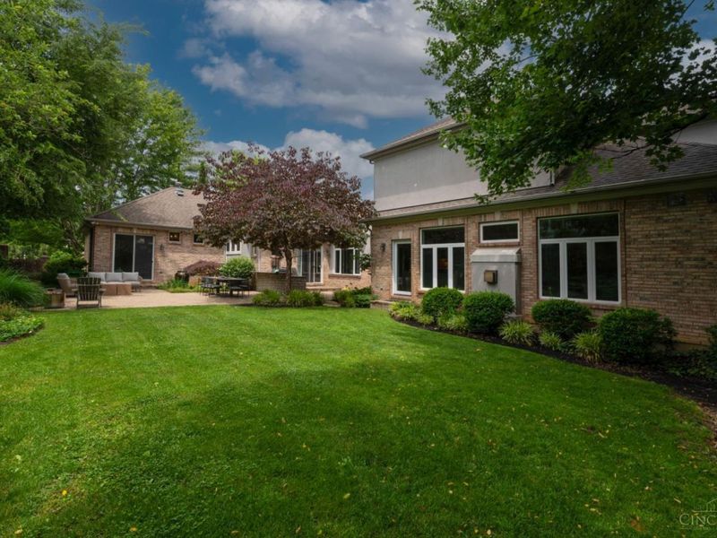3 Cloister Court, Cincinnati, OH 45208 Photo 56