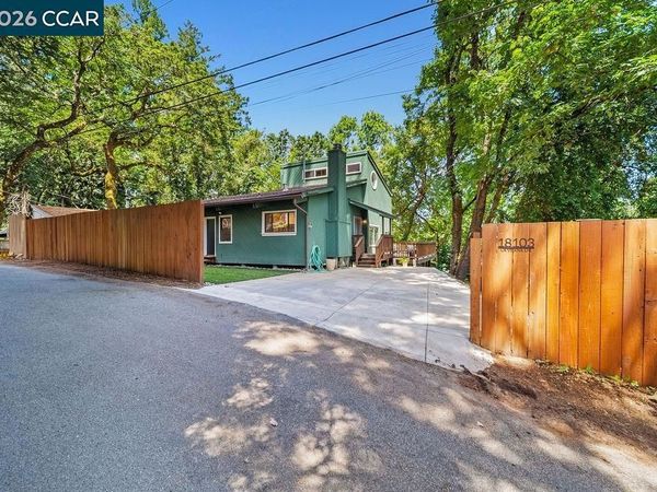 18103 La Verne Dr, Los Gatos, CA 95033