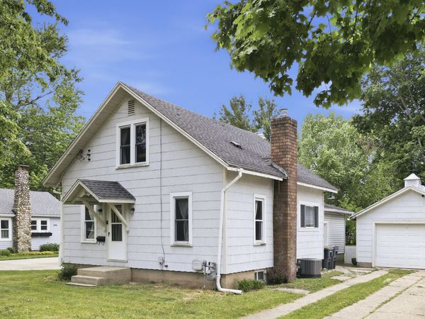 430 W Franklin Street, Otsego, MI 49078