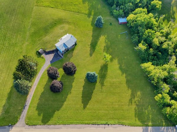 2508 Lundgren Road , Pecatonica, IL 61063