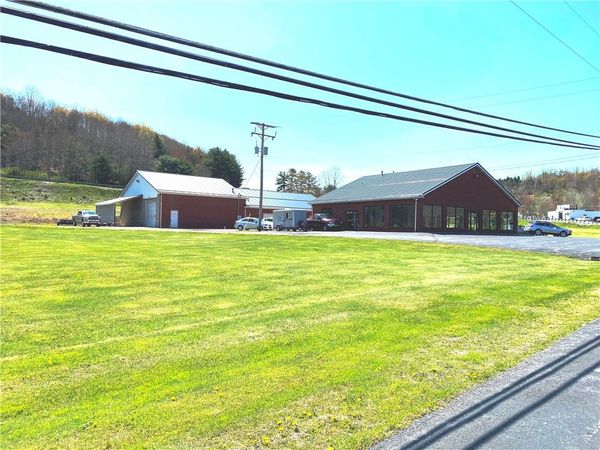 2921 Walston Rd, Punxsutawney, PA 15767