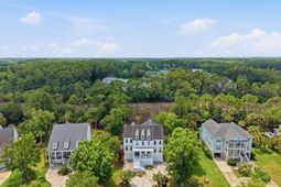 3048 Riverwood Drive photo 4