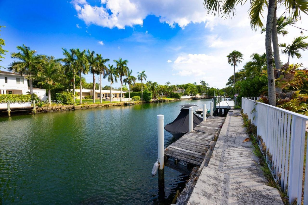 740 Jeronimo Dr, Coral Gables, FL 33146 Photo
