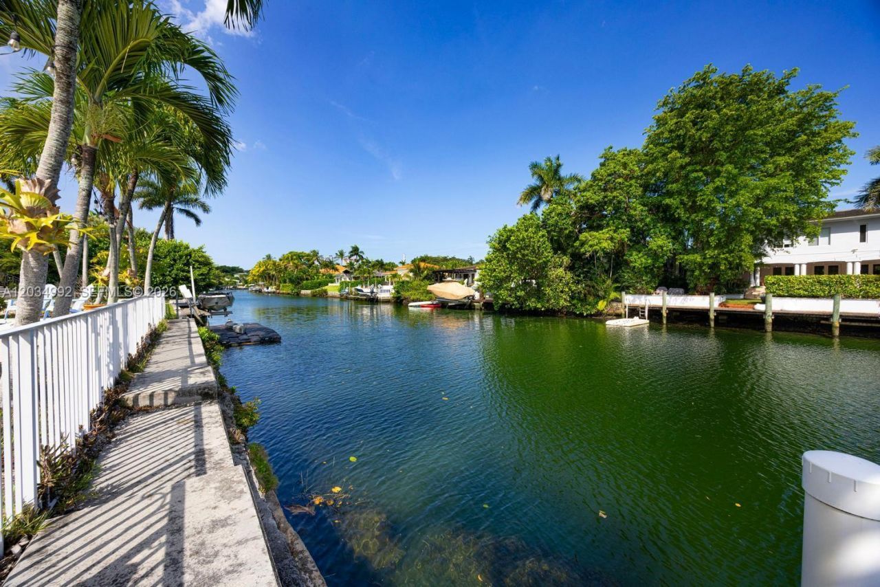 740 Jeronimo Dr, Coral Gables, FL 33146 Photo