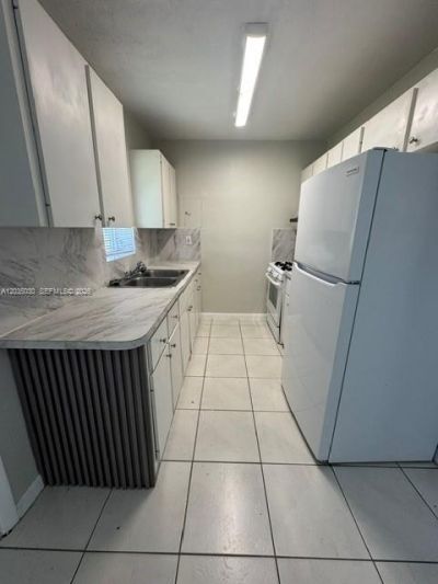 9815 Pan American Dr , Cutler Bay, FL 33189 Photo