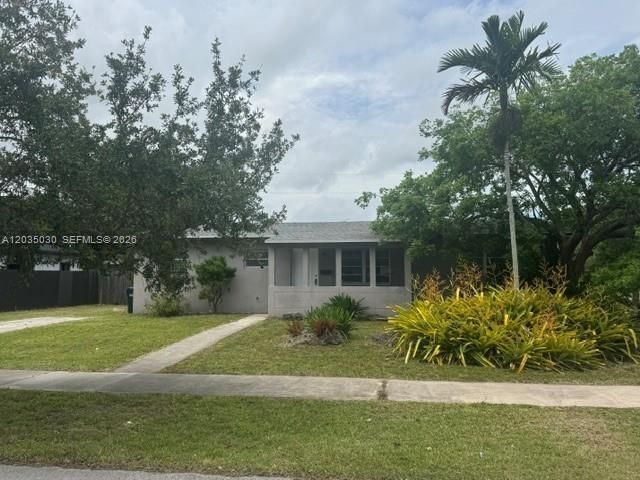 9815 Pan American Dr , Cutler Bay, FL 33189 Photo