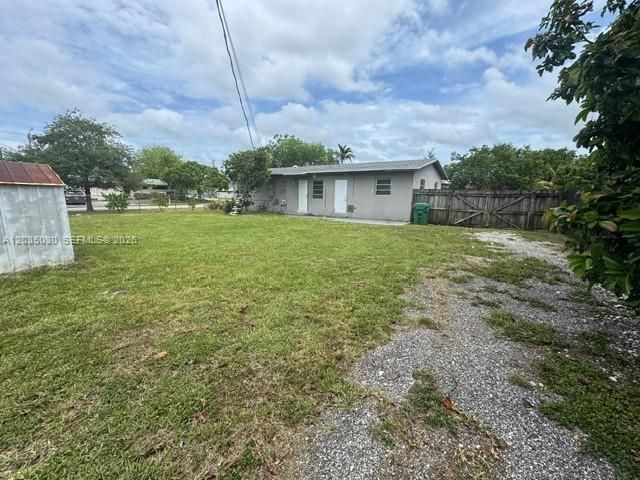 9815 Pan American Dr , Cutler Bay, FL 33189 Photo