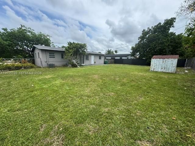 9815 Pan American Dr , Cutler Bay, FL 33189 Photo