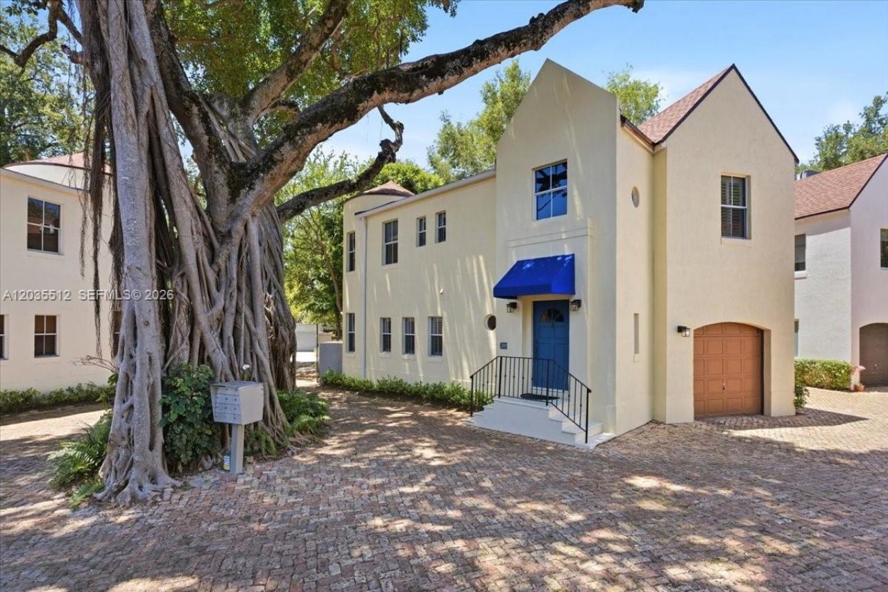 2917 Jackson Ave , Miami, FL 33133 Photo