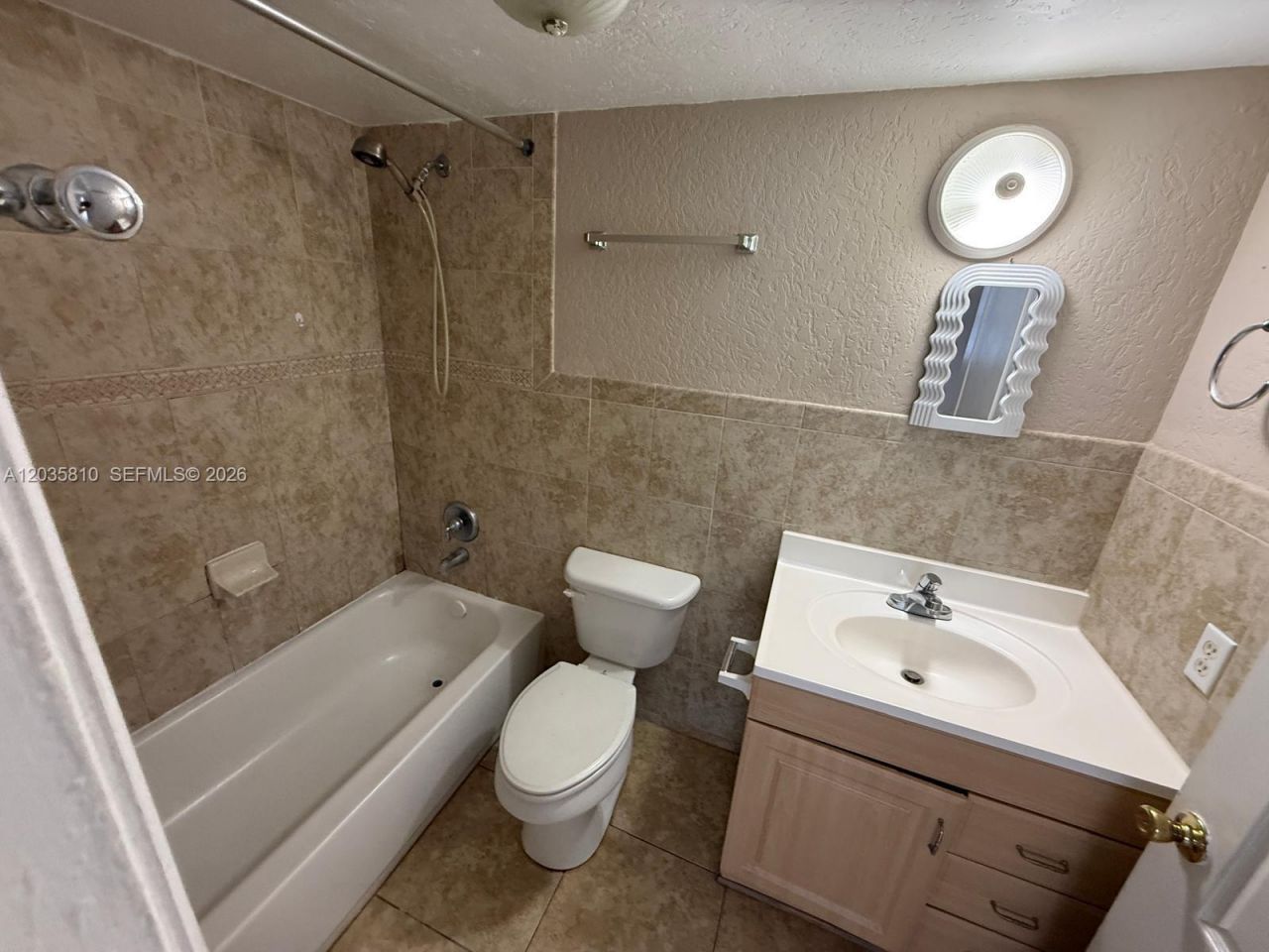 6175 W 20th Ave , Unit 210, Hialeah, FL 33012 Photo