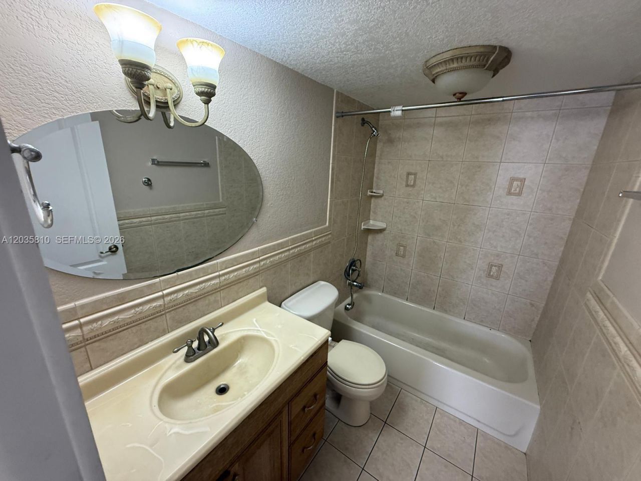 6175 W 20th Ave , Unit 210, Hialeah, FL 33012 Photo