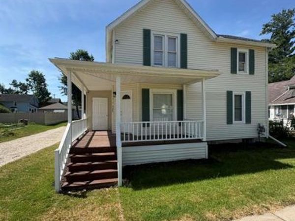113 W Polly Street, Perry, MI 48872