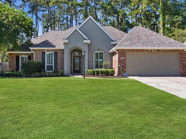 689 SWEET BAY Drive , Mandeville, LA 70448