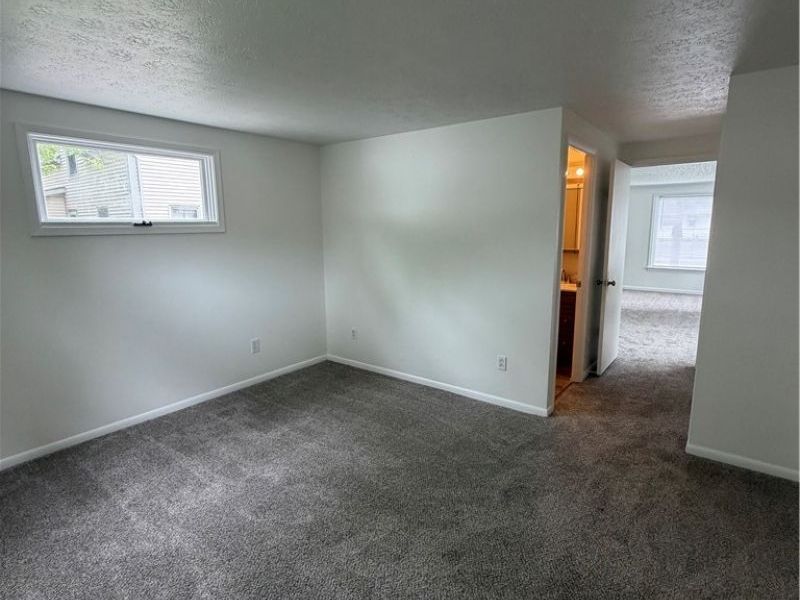 1353 Broadway Avenue, Bedford, OH 44146 Photo 10