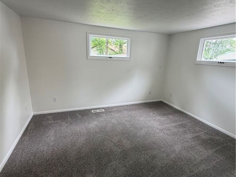 1353 Broadway Avenue, Bedford, OH 44146 Photo 7